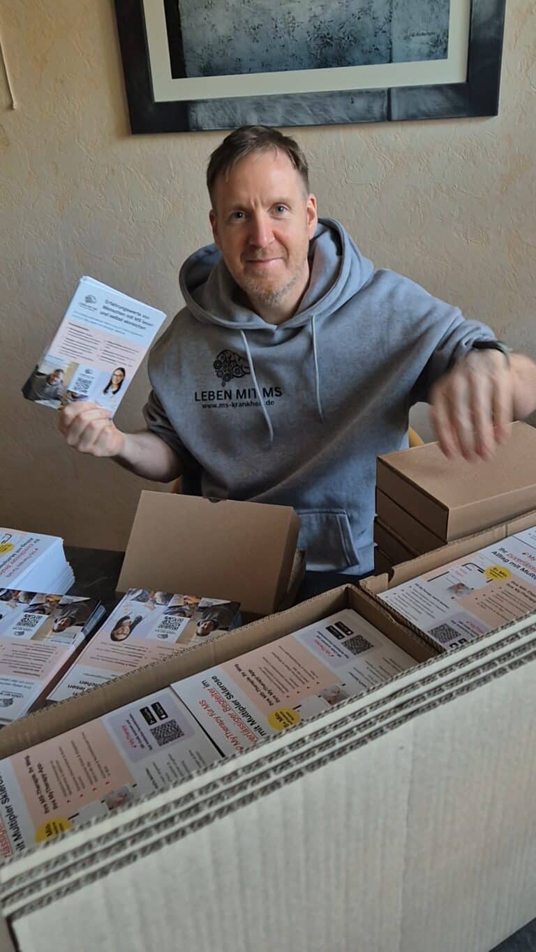 Ich beim Flyer-Pakete packen